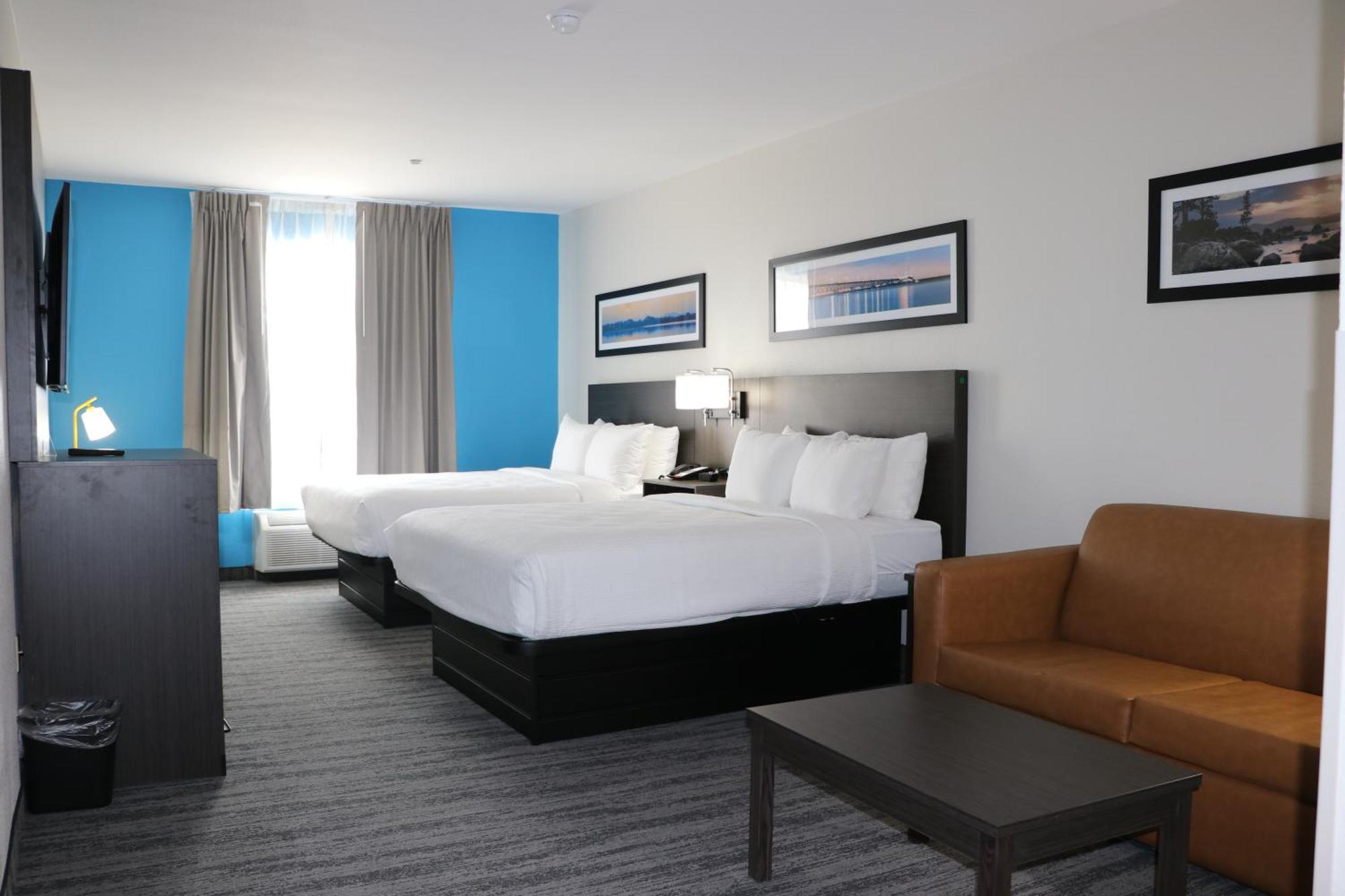 Quality Inn & Suites Буда Екстер'єр фото
