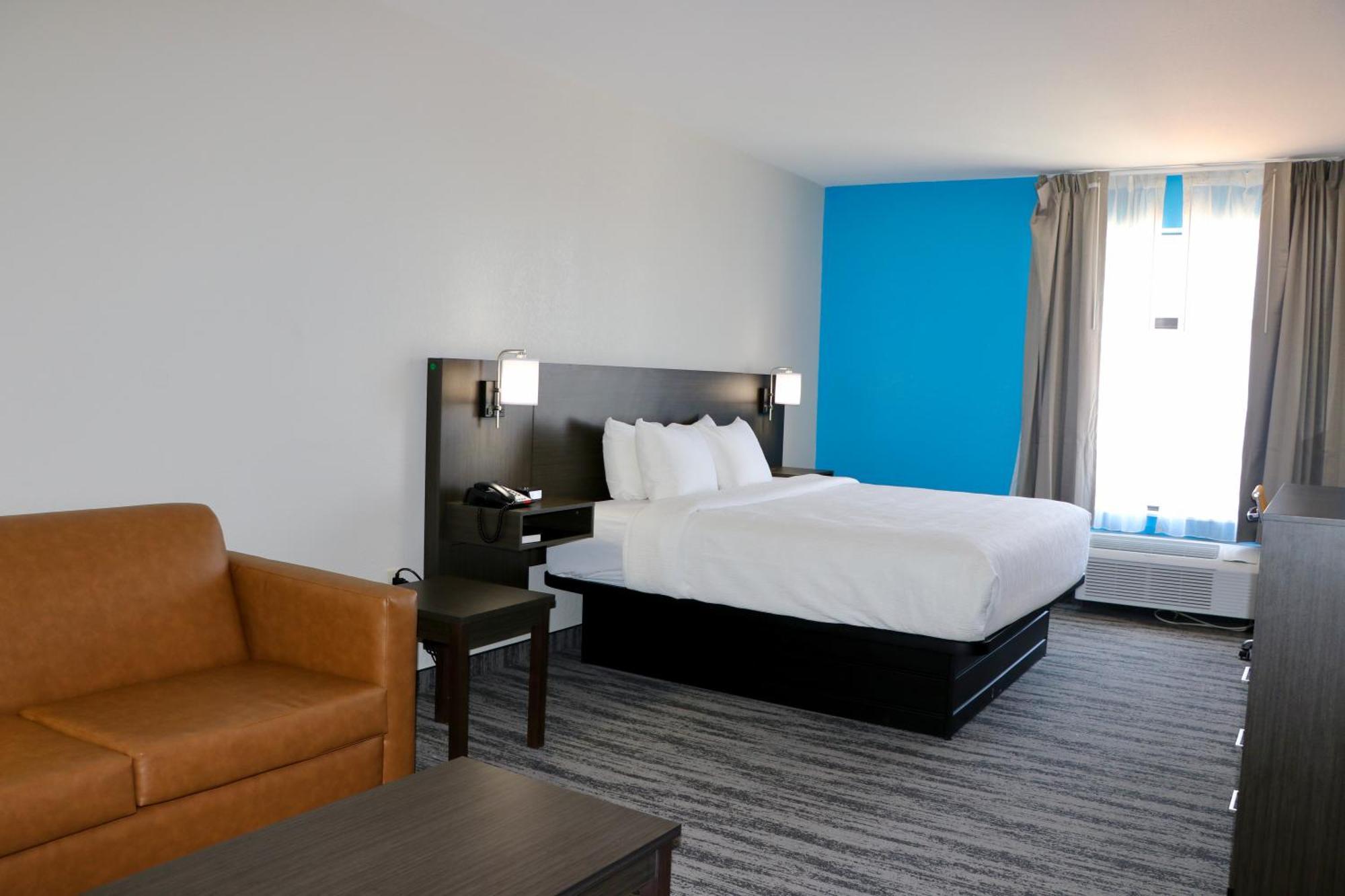 Quality Inn & Suites Буда Екстер'єр фото